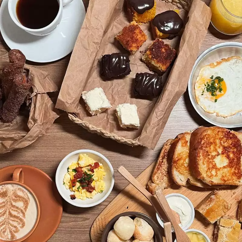 Lugares onde tomar café em Jf - Butiquim Bistrô